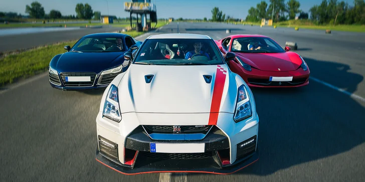 Až 3 adrenalínové zážitky v 1 balíku so superšportiakmi na okruhu Hradec Králové!