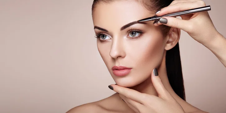 Líčenie, úprava obočia, nové mihalnice či lifting v štúdiu Wiktória Visage