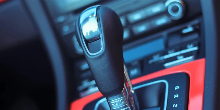 1 až 9 kôl v PORSCHE 718 CABRIO na skutočnom pretekárskom okruhu AUTOMOTODROM BRNO: spolujazdec i vodič