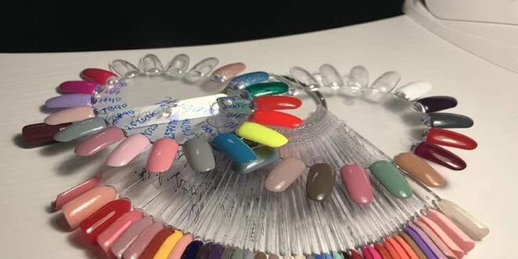 Gél lak alebo nové gélové nechty v salóne Andrea Nails