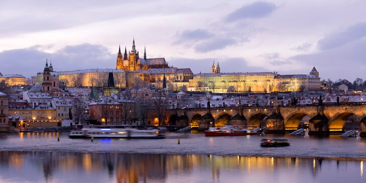 Pobyt v samom srdci Prahy: moderne vybavené izby v historickej budove a raňajky