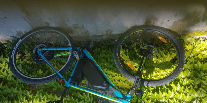 Požičanie elektrobicykla Rockrider až na 24 hodín – Modra