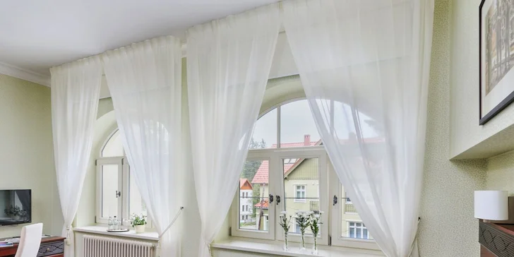 4* pobyt v Sklárskej Porube: historický hotel so záhradou, neobmedzené wellness a raňajky