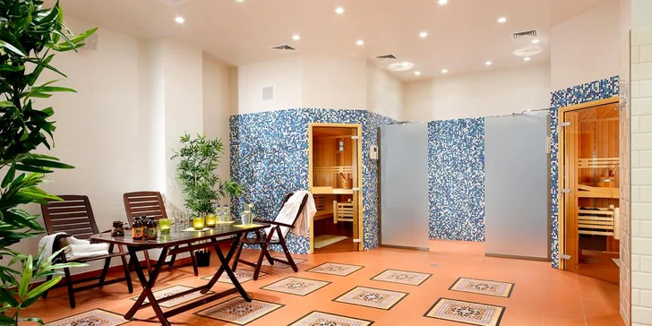 4* pobyt v Sklárskej Porube: historický hotel so záhradou, neobmedzené wellness a raňajky
