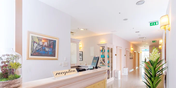 Luxusný hotel v slnečnej Dalmácii s polpenziou a neobmedzeným vstupom do wellness