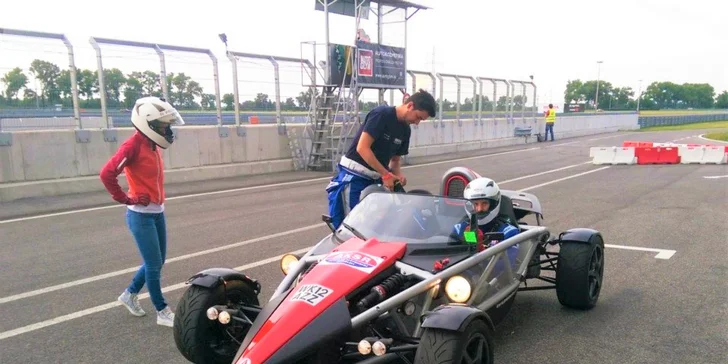 Zajazdite si na SLOVAKIA RINGU v jednom z najrýchlejších áut sveta ARIEL ATOM 3.5!