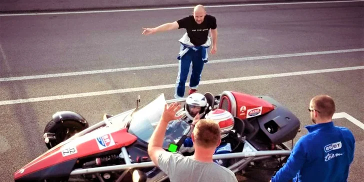 Zajazdite si na SLOVAKIA RINGU v jednom z najrýchlejších áut sveta ARIEL ATOM 3.5!