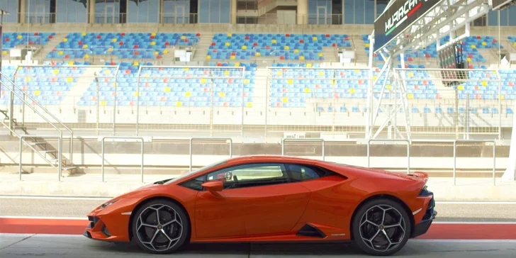 Skroťte až 640 koní najnovšieho LAMBORGHINI HURACAN ako vodič či spolujazdec