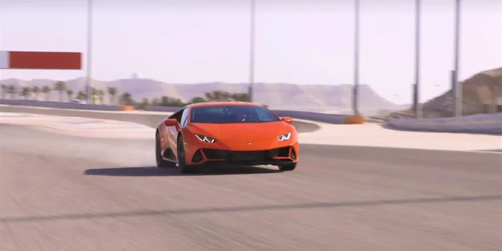 Skroťte až 640 koní najnovšieho LAMBORGHINI HURACAN ako vodič či spolujazdec