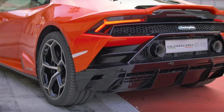Skroťte až 640 koní najnovšieho LAMBORGHINI HURACAN ako vodič či spolujazdec