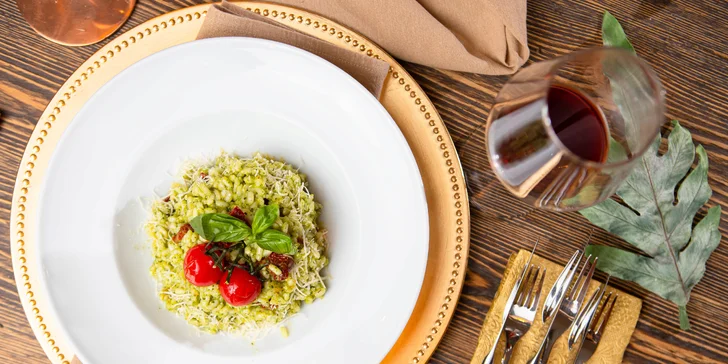 Vegetariánske alebo mäsové 3-chodové menu s degustáciou vín