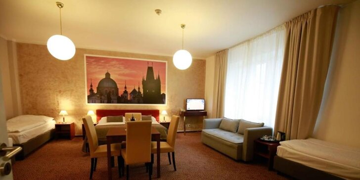 Pobyt v hoteli pri Staromestskom námestí: raňajky a výhľad na Staré Mesto