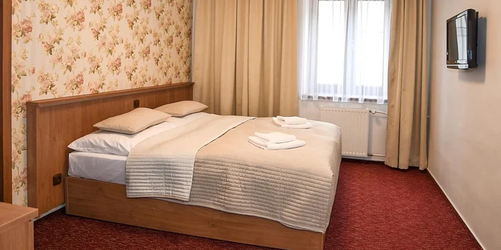 Pobyt s raňajkami alebo polpenziou v mestečku Hradec nad Moravicí