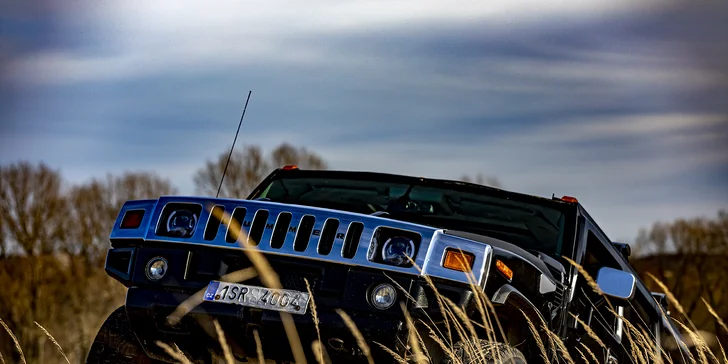 10-60 minút adrenalínu: Akčná jazda s inštruktorom v Hummer H2