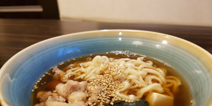 Famózny sushi špeciál pre 2 osoby v SUSHIHANIL