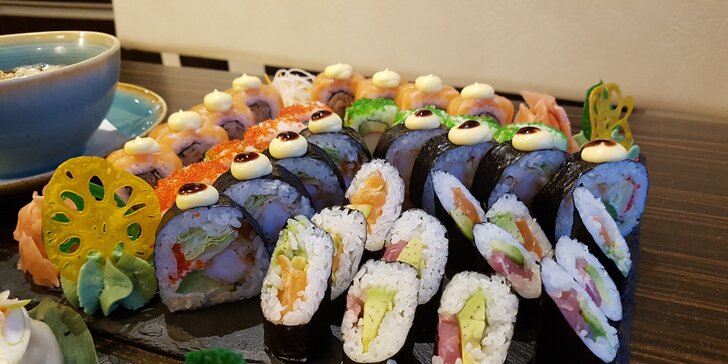 Famózny sushi špeciál pre 2 osoby v SUSHIHANIL