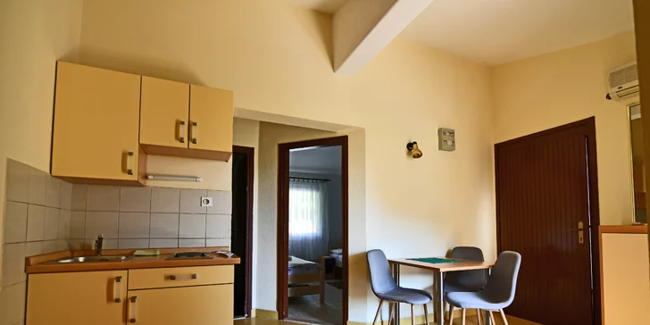 Dovolenka v Chorvátsku, šum Jadranu a apartmány 5 minút od pláže