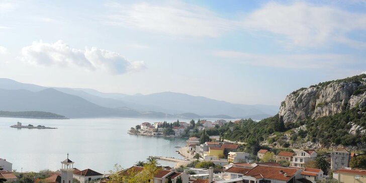 Až 7 nocí v Chorvátsku pre páry i rodiny: šum Jadranu, krásy Dalmácie a apartmány 5 minút od pláže