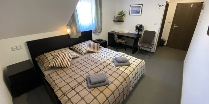 Český Krumlov: pokoj a raňajky v penzióne iba s troma izbami, až 7 nocí pre pár i trojicu