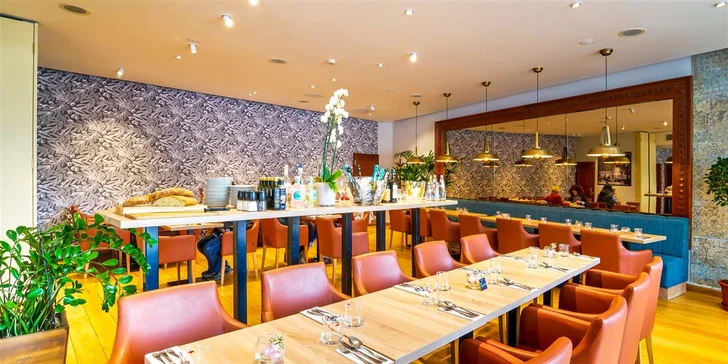 Pobyt v čarokrásnej Prahe: 4* hotel, raňajky v talianskom bistre a atrakcie pre celú rodinu