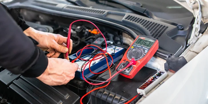 Profesionálna autodiagnostika vozidla, montáž zadných parkovacích senzorov, diagnostika autobatérie či regenerácia DPF filtra