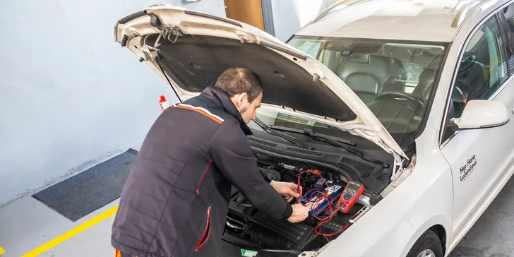 Profesionálna autodiagnostika vozidla, montáž zadných parkovacích senzorov, diagnostika autobatérie či regenerácia DPF filtra