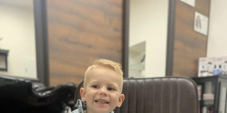 Kadernícke služby pre dámy, barber pre pánov či voucher v hodnote 50 €
