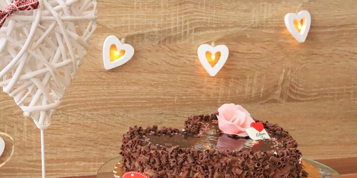 Lahodná torta v tvare srdca až ku vám domov!