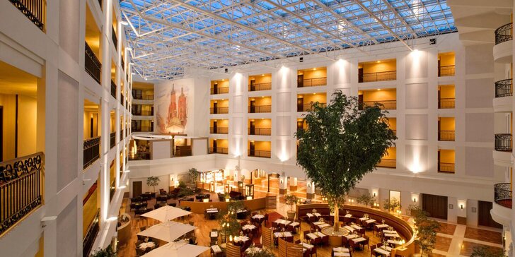 Pobyt v nádhernom 5* hoteli Sheraton Grand Krakow: raňajky či polpenzia, bazén i fitness