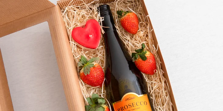 Romantické boxy: prosecco, víno či rum+sviečka, šumivá bomba alebo i putá