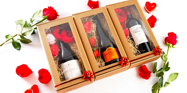 Romantické boxy: prosecco, víno či rum+sviečka, šumivá bomba alebo i putá