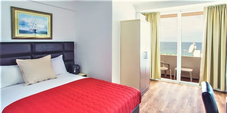 Čierna Hora: apartmány s balkónom a výhľadom na more v tesnej blízkosti pláže, bazén, polpenzia