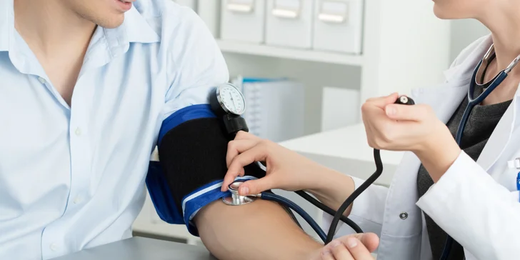 Kompletné meranie zdravia neinvazívnym spôsobom na certifikovaných prístrojoch