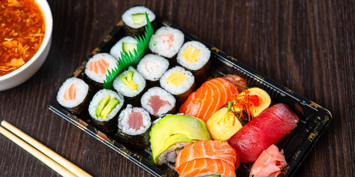 Lahodné sushi sety z reštaurácie Peking – osobný odber, rozvoz aj konzumácia v reštaurácií
