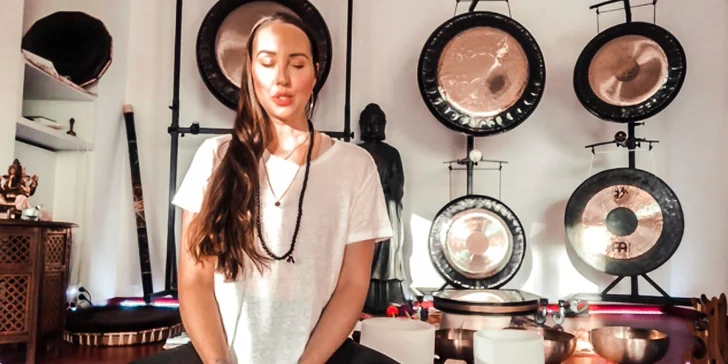 Sound Ritual meditácie - unikátna liečebná online meditácia pod vedením masterky Lucie Nosko
