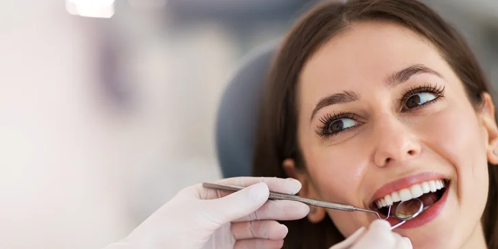 Pieskovanie zubov v ambulancii DENTISTA, s.r.o