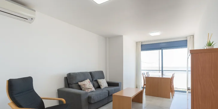 Dovolenka v Andalúzii: apartmány pri pláži, ponuka výletov s českým sprievodcom, deti do 6 rokov zdarma
