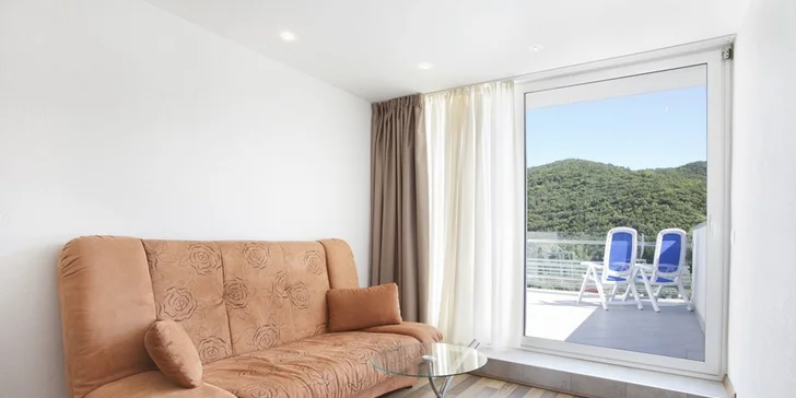 4* hotel priamo pri pláži: bazénový komplex, šport a zábava