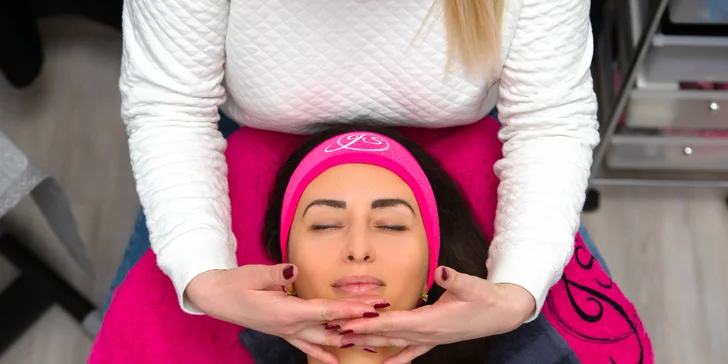 Nádherne žiarivá a zjednotená pleť vďaka ošetreniu BB Glow