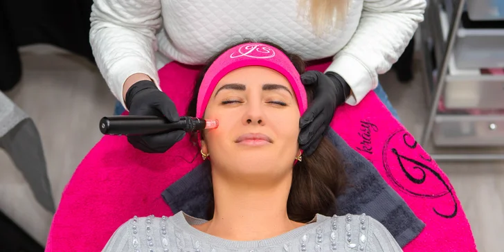 Nádherne žiarivá a zjednotená pleť vďaka ošetreniu BB Glow