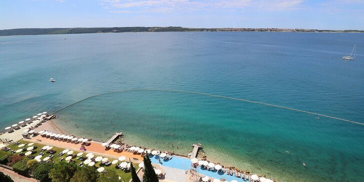 5* dovolenka v Slovinsku: hotel v Portoroži pri pláži, polpenzia a vstup do aquaparku
