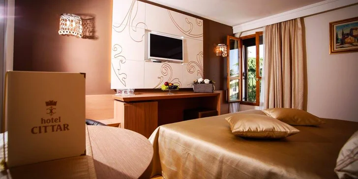 Dovolenka v Chorvátsku: 4* hotel v Novigrade s raňajkami a wellness, 80 metrov od pláže