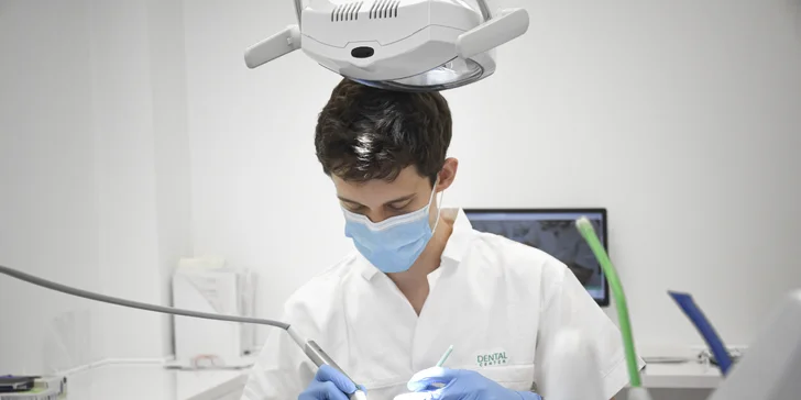 Dentálna hygiena s pieskovaním a RTG snímkou
