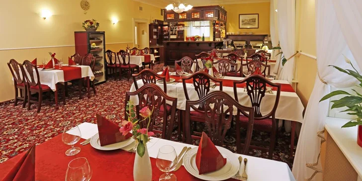 Rodinný pobyt v Karlových Varoch: 4* hotel s polpenziou