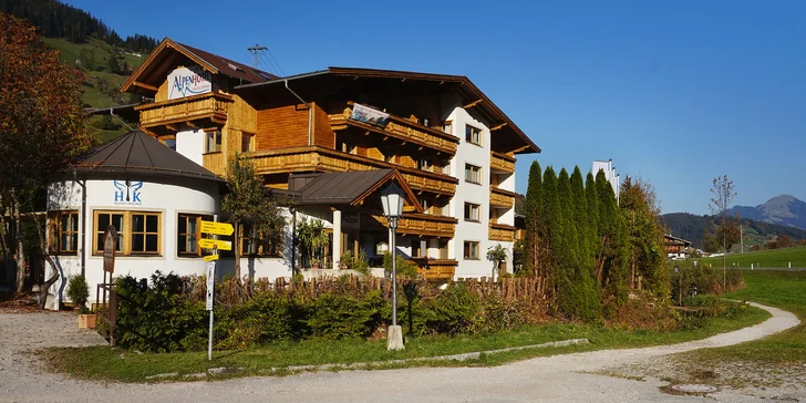 Dovolenka v Kitzbühelských Alpách: 4* hotel, chutná polpenzia, wellness a karta plná výhod