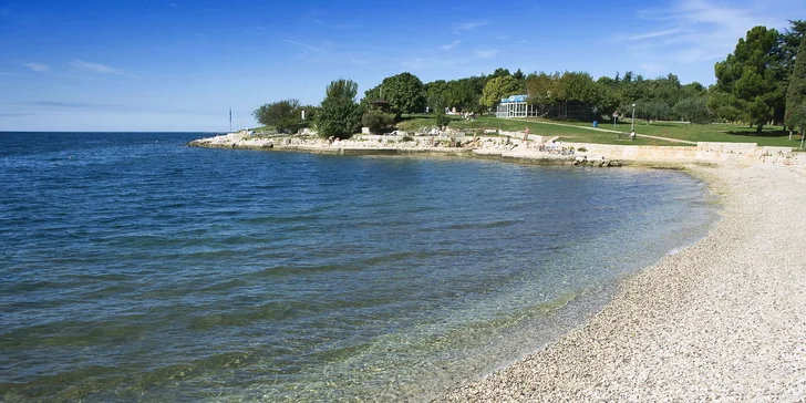 3* Hotel Plavi Plava Laguna pre dve osoby s raňajkami, bazénom a miniclubom pre deti