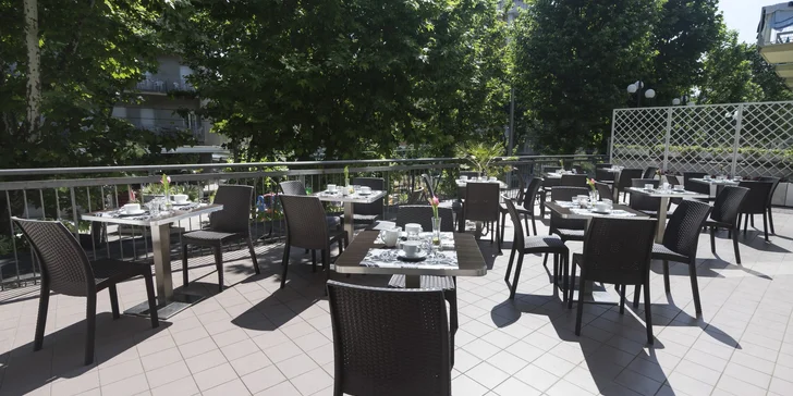 Dovolenka v talianskom Rimini pre dve osoby s raňajkami len 50 m od pláže