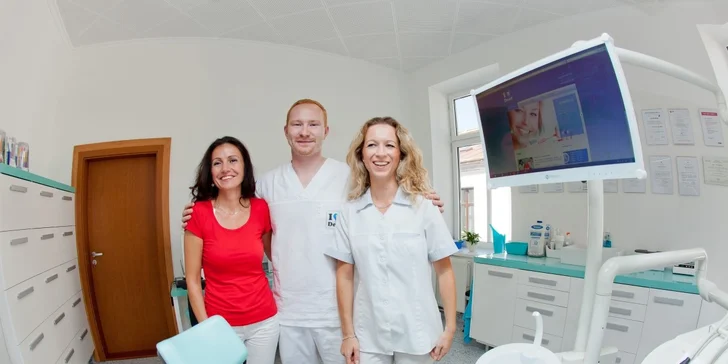 Profesionálne bielenie zubov v stomatologickom centre