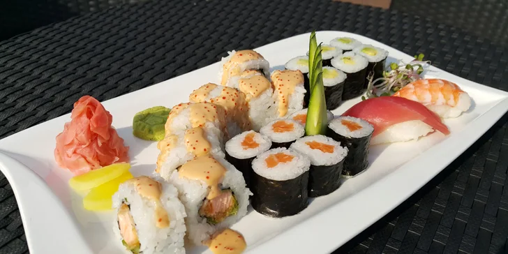 Obľúbený SUSHIHANIL set alebo lahodný jarný špeciál v SUSHIHANIL