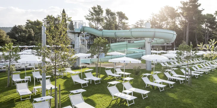 4* all inclusive pobyt na ostrove Krk: hotel pri mori, bazény, animácie a vstup do akvária